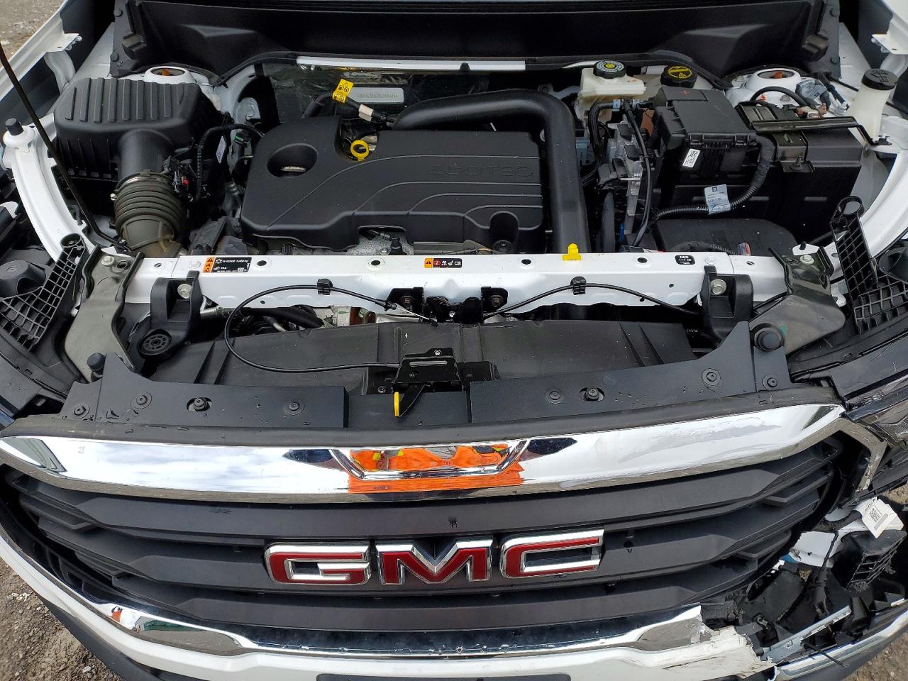 2024 GMC TERRAIN SLE photo 23