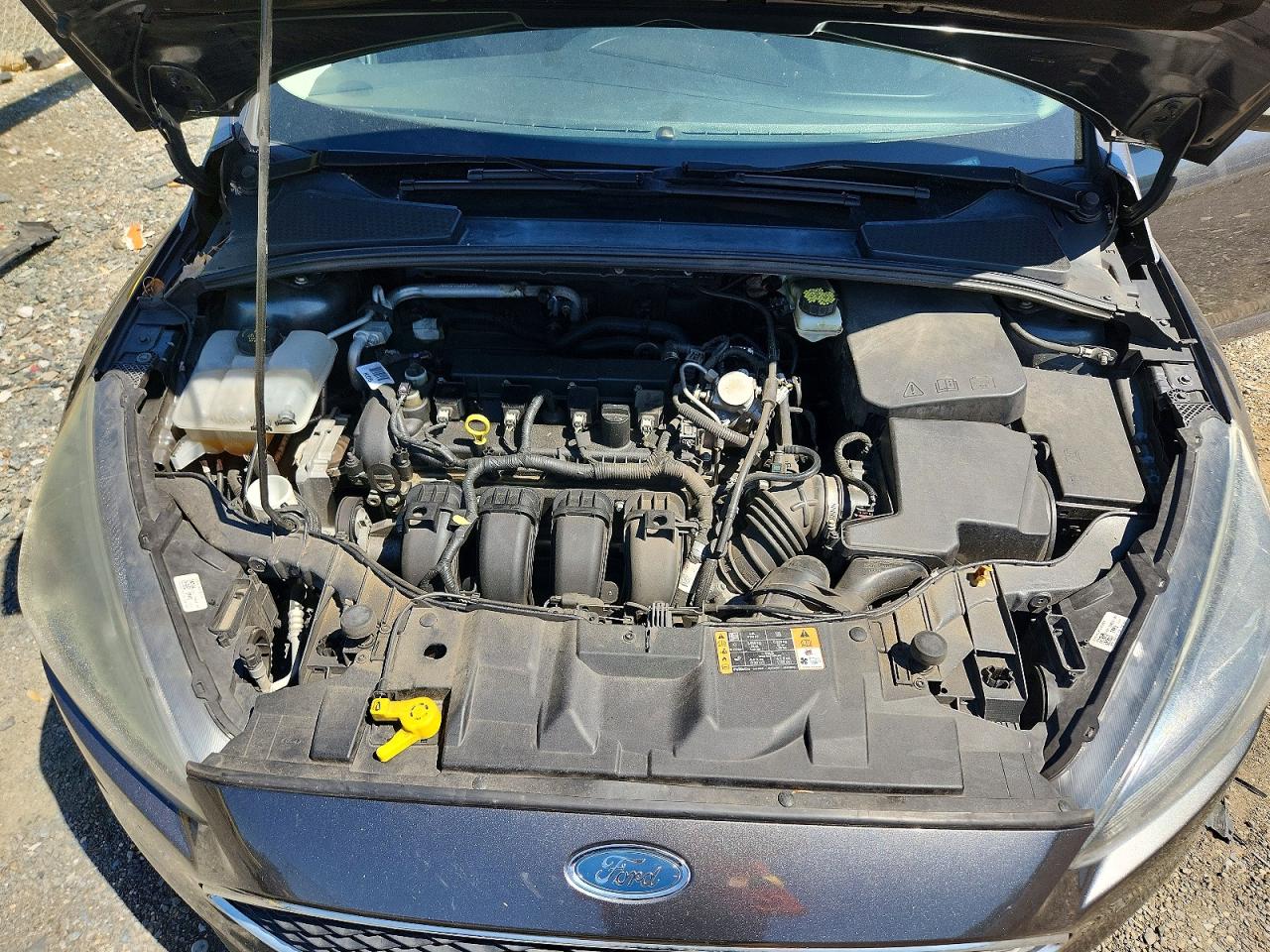 2017 FORD FOCUS SEL photo 31