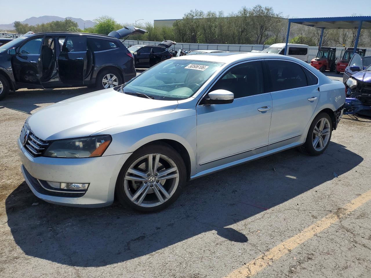 2015 VOLKSWAGEN PASSAT