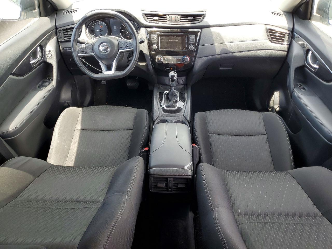 2019 NISSAN ROGUE S photo 15