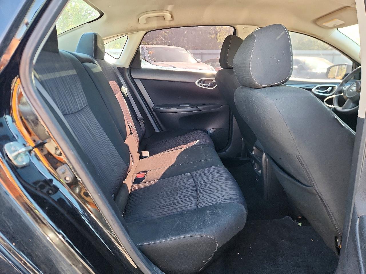 2019 NISSAN SENTRA SV photo 19