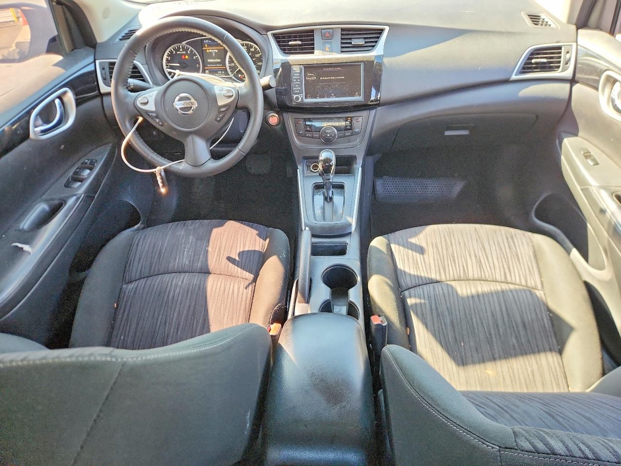 2019 NISSAN SENTRA SV photo 15