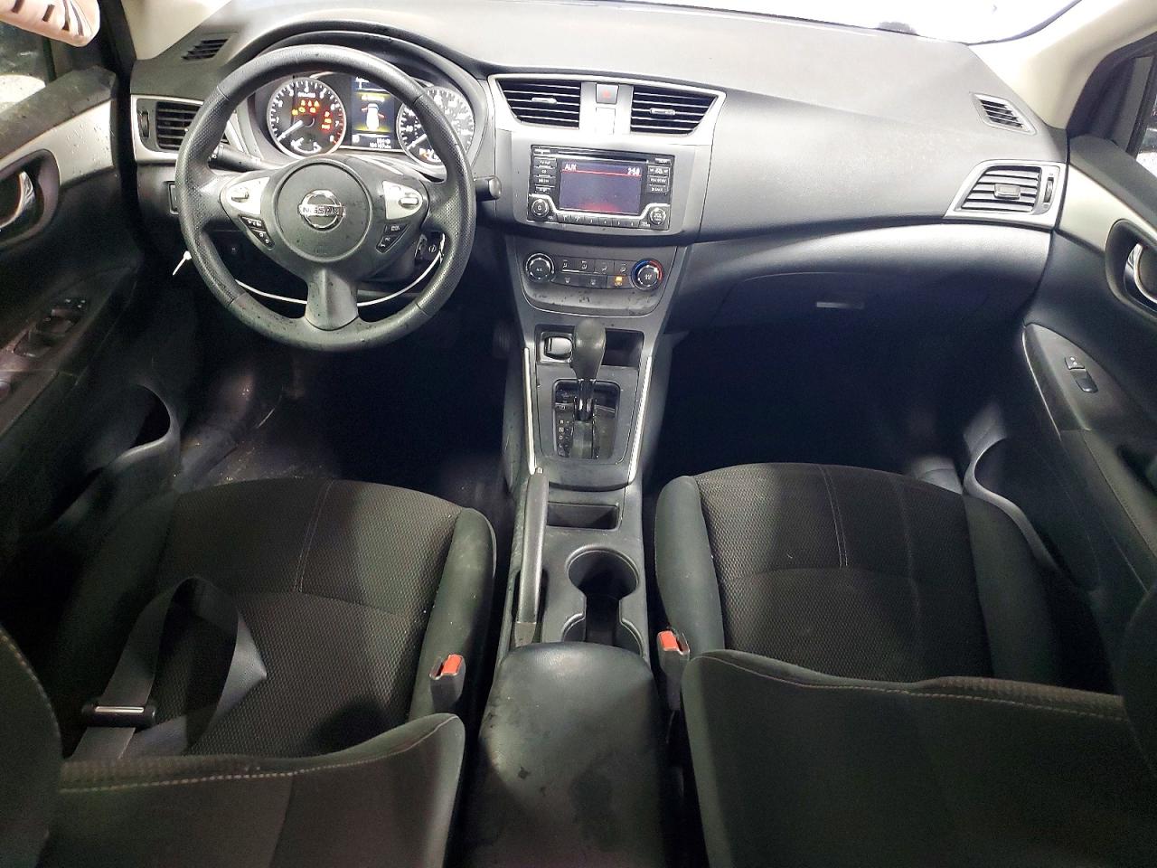 2018 NISSAN SENTRA S photo 8