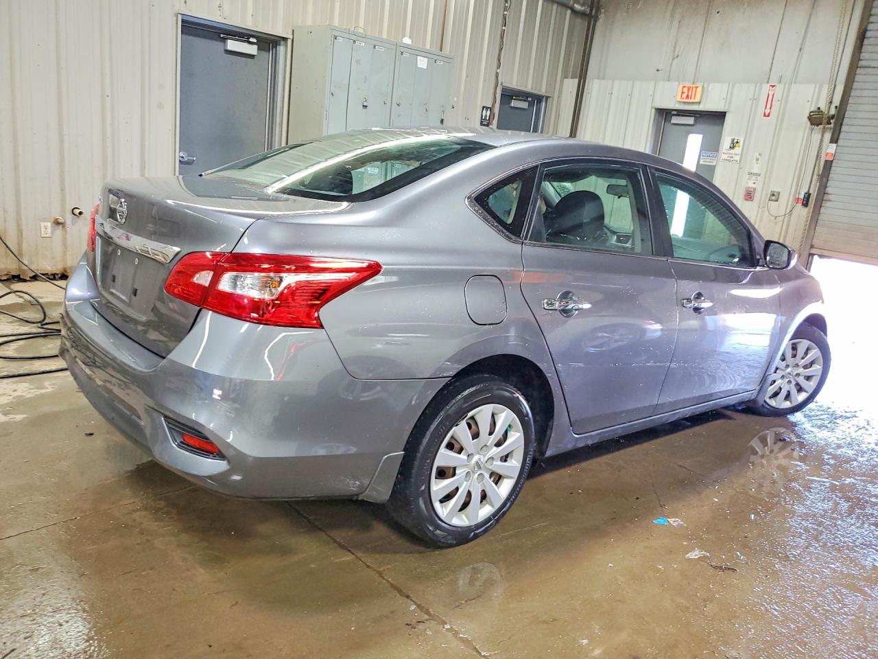 2018 NISSAN SENTRA S photo 3