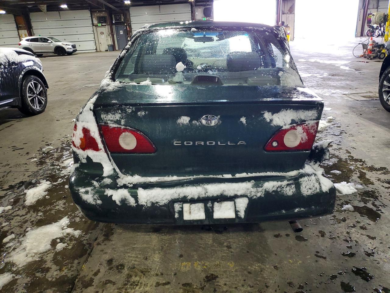 2001 TOYOTA COROLLA CE photo 11