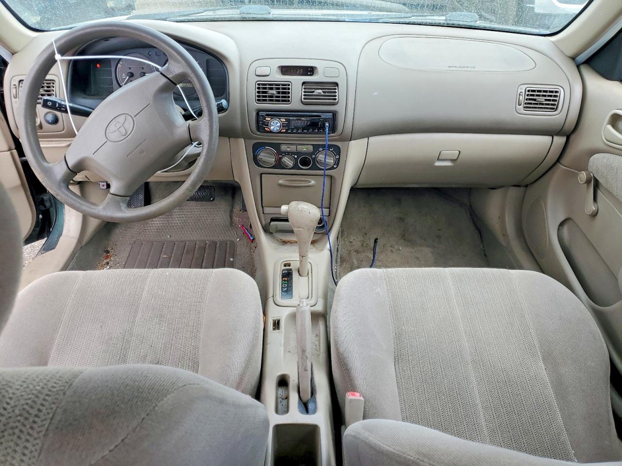 2001 TOYOTA COROLLA CE photo 15