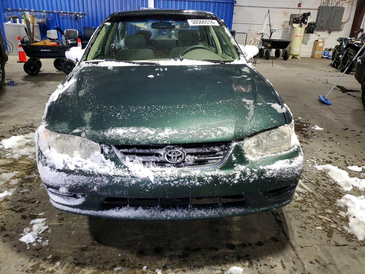 2001 TOYOTA COROLLA CE photo 9