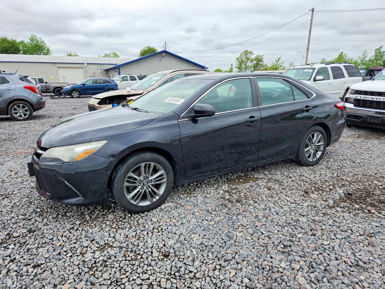 2017 TOYOTA CAMRY