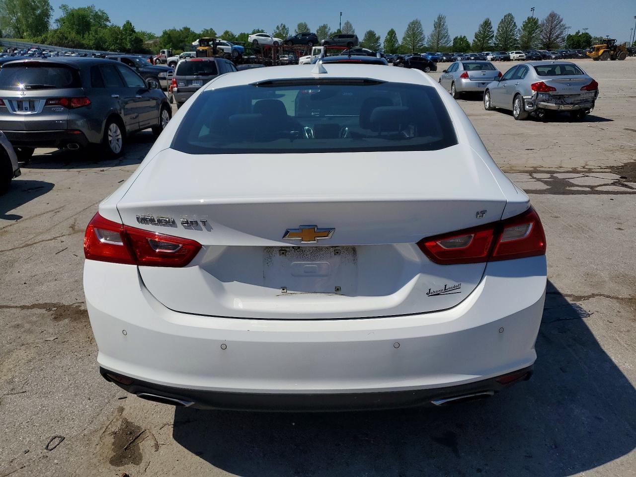 2016 CHEVROLET MALIBU LT photo 16