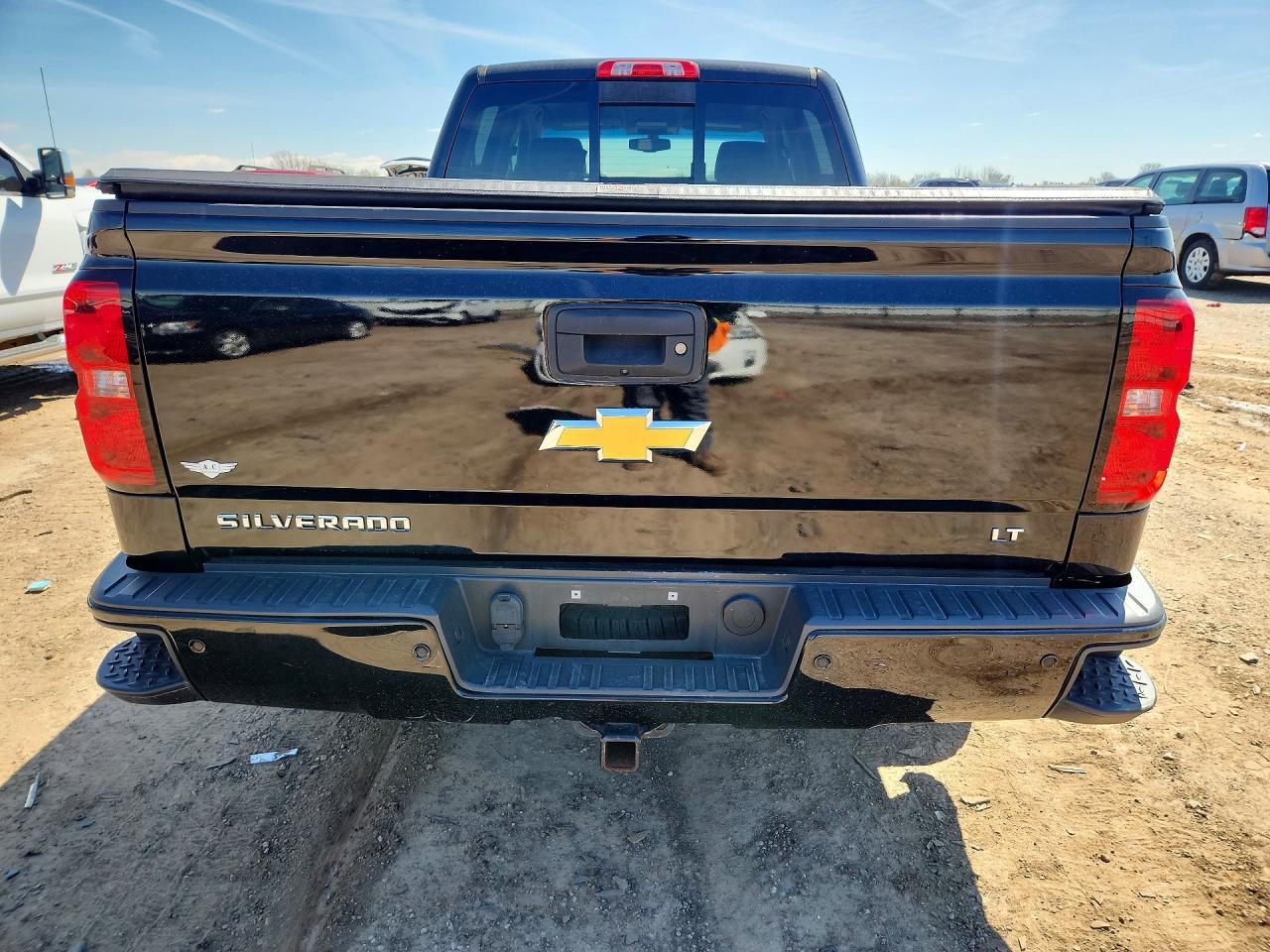 2017 CHEVROLET SILVERADO K1500 LT photo 16