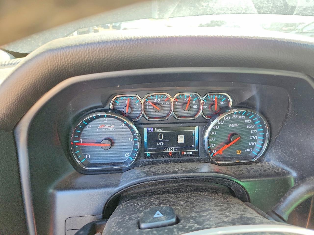2017 CHEVROLET SILVERADO K1500 LT photo 25
