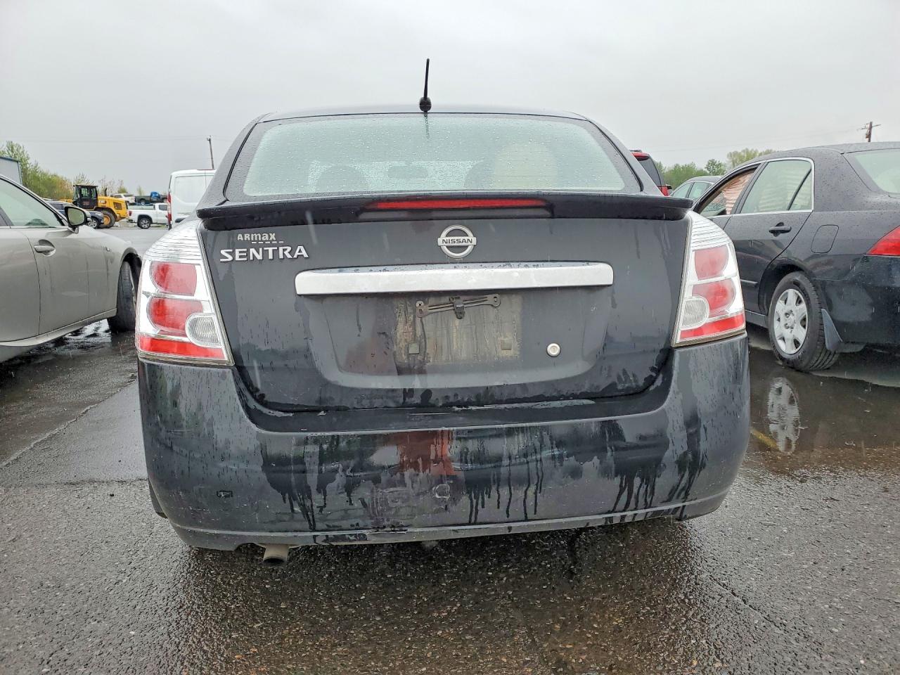 2012 NISSAN SENTRA 2.0 photo 11