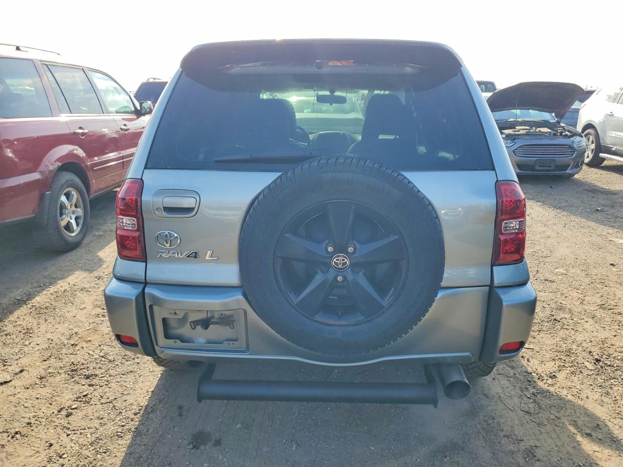 2004 TOYOTA RAV4 BASE photo 16
