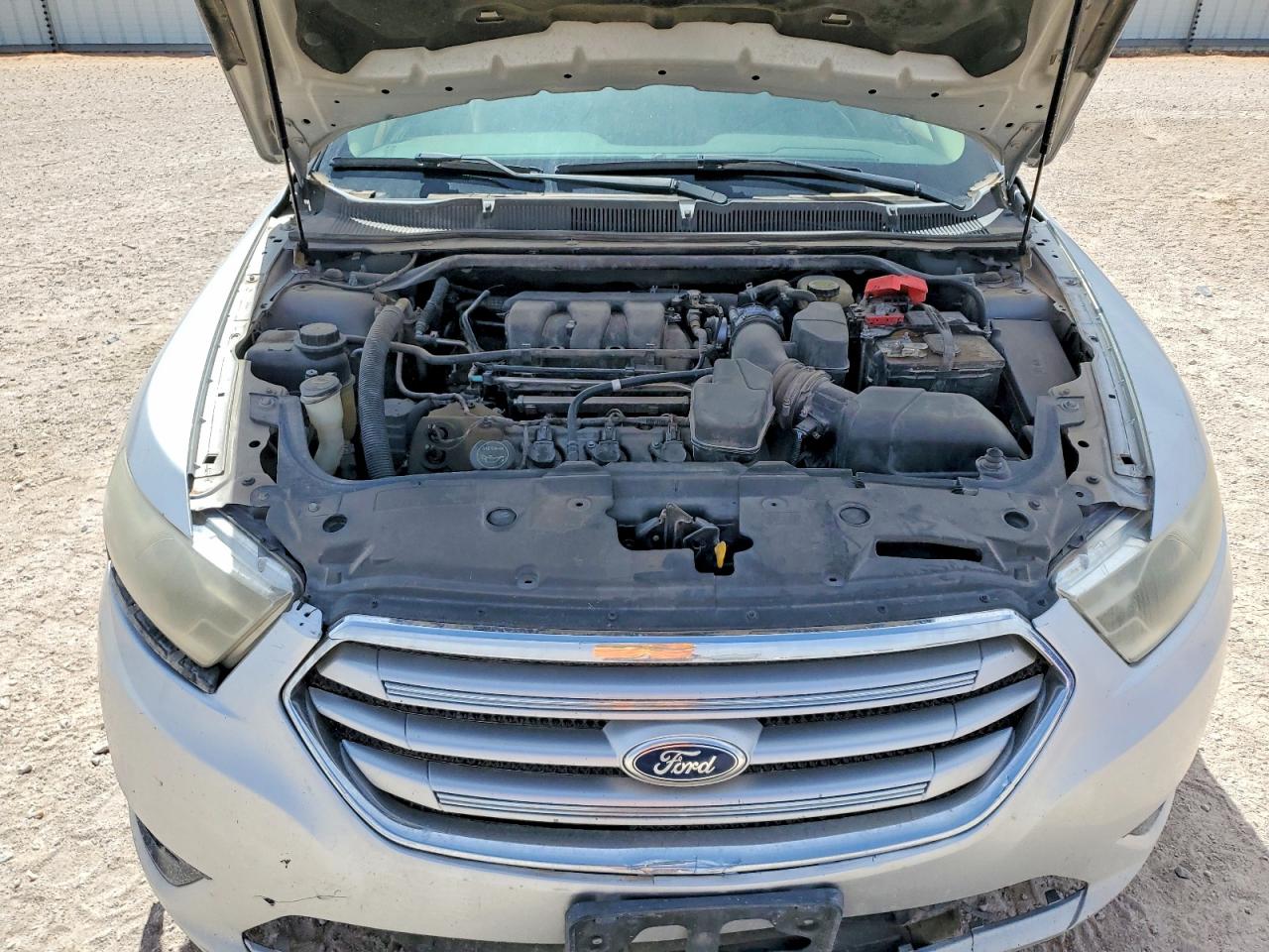 2015 FORD TAURUS LIMITED photo 11