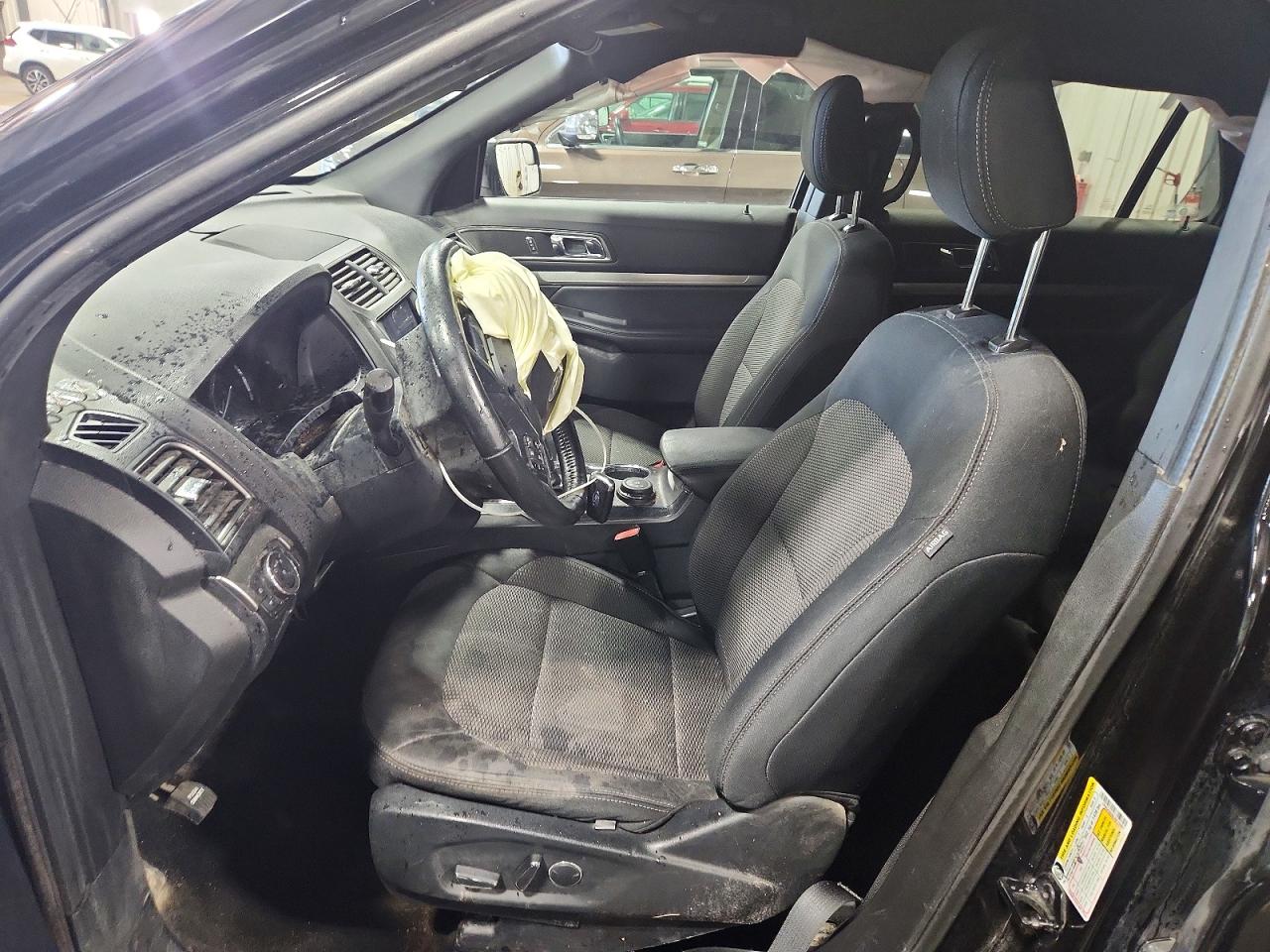 2018 FORD EXPLORER XLT photo 19
