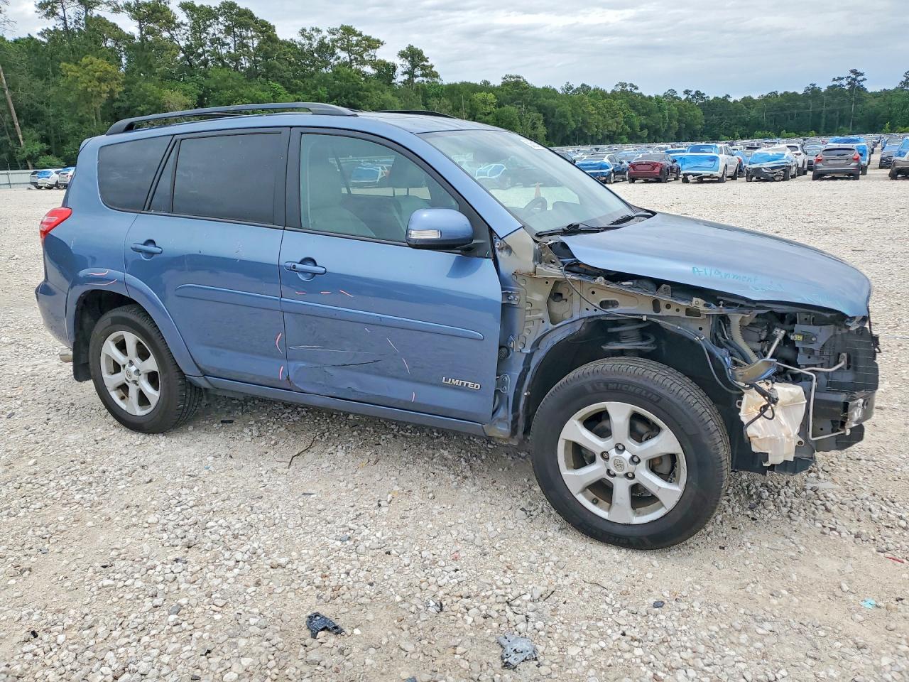 2012 TOYOTA RAV4 LIMITED photo 10