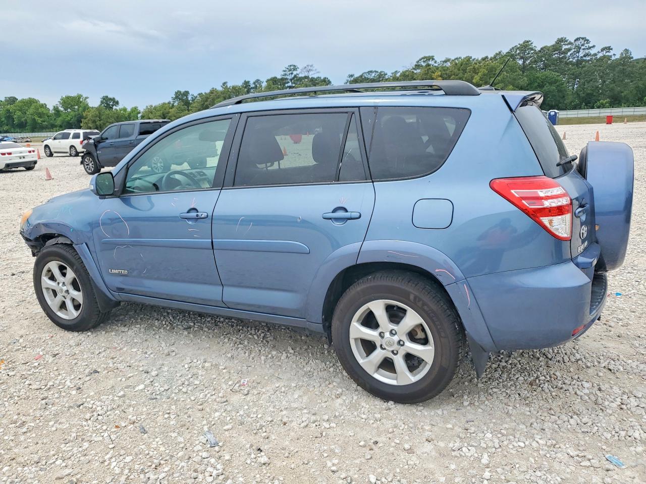 2012 TOYOTA RAV4 LIMITED photo 4