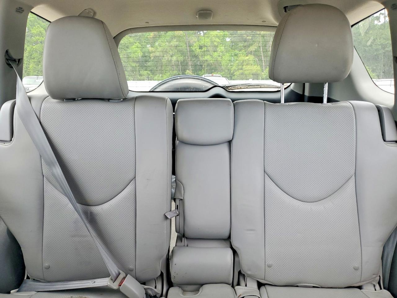 2012 TOYOTA RAV4 LIMITED photo 28