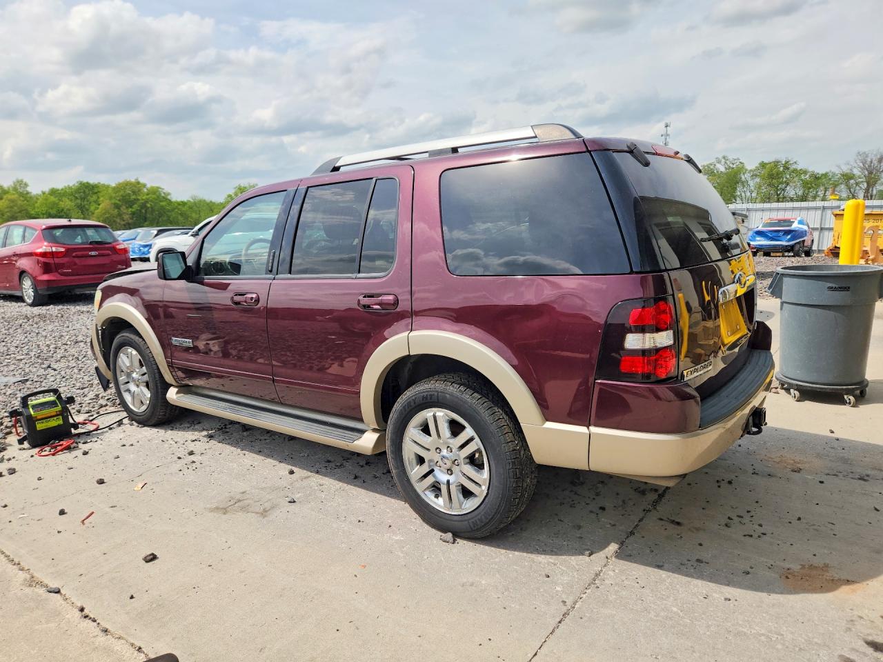 2006 FORD EXPLORER EDDIE BAUER photo 2
