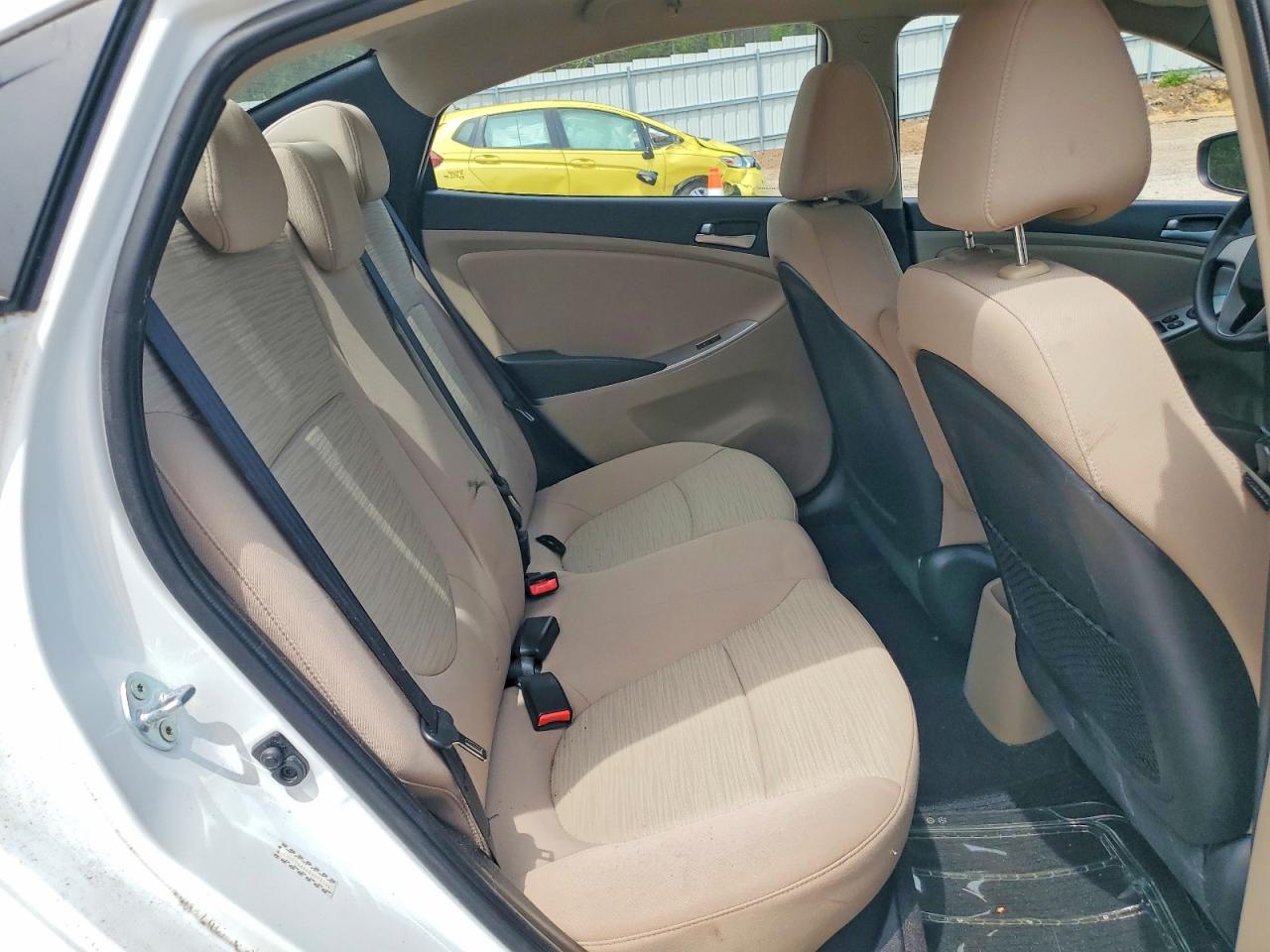 2016 HYUNDAI ACCENT SE photo 19
