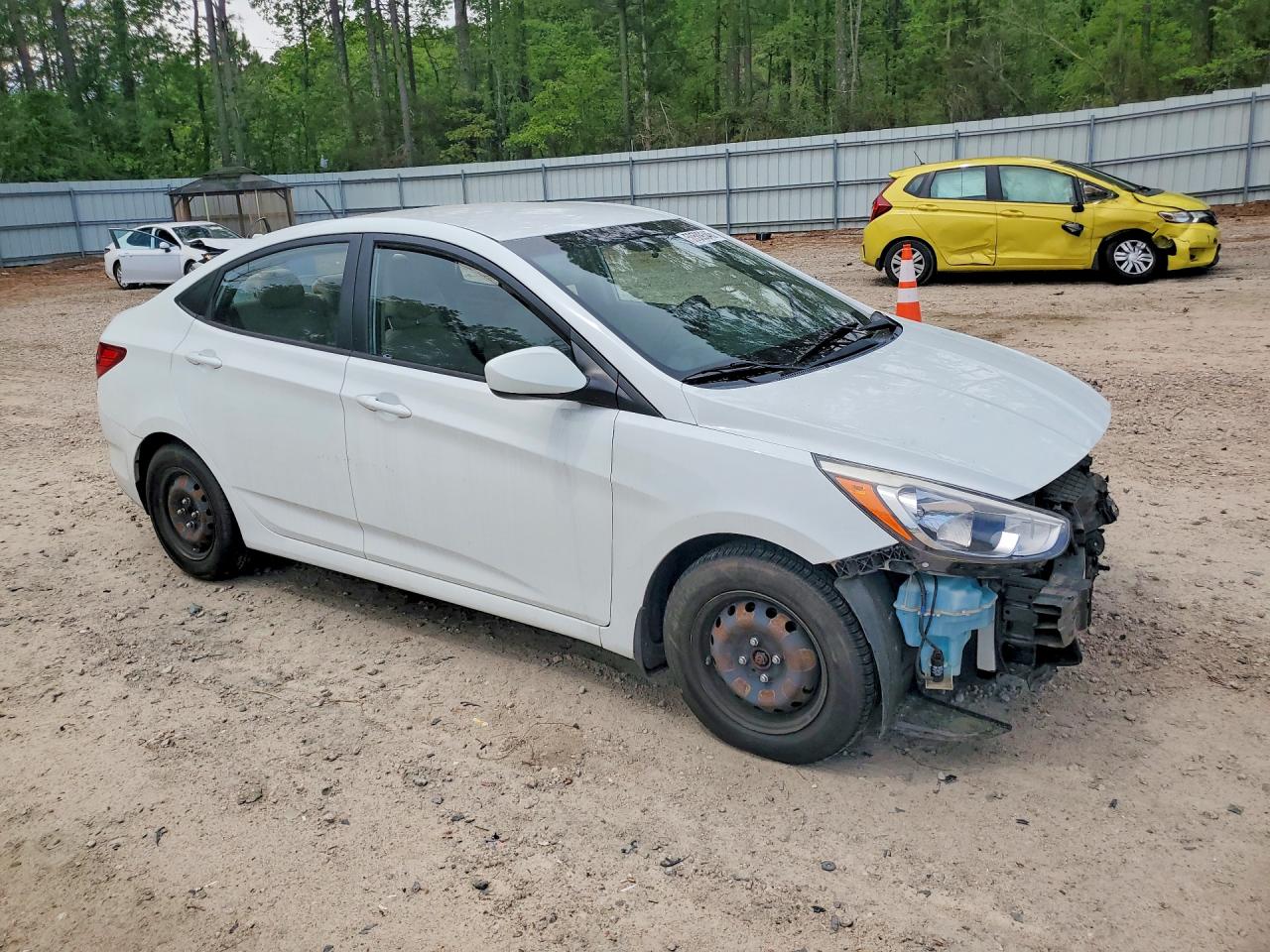 2016 HYUNDAI ACCENT SE photo 7