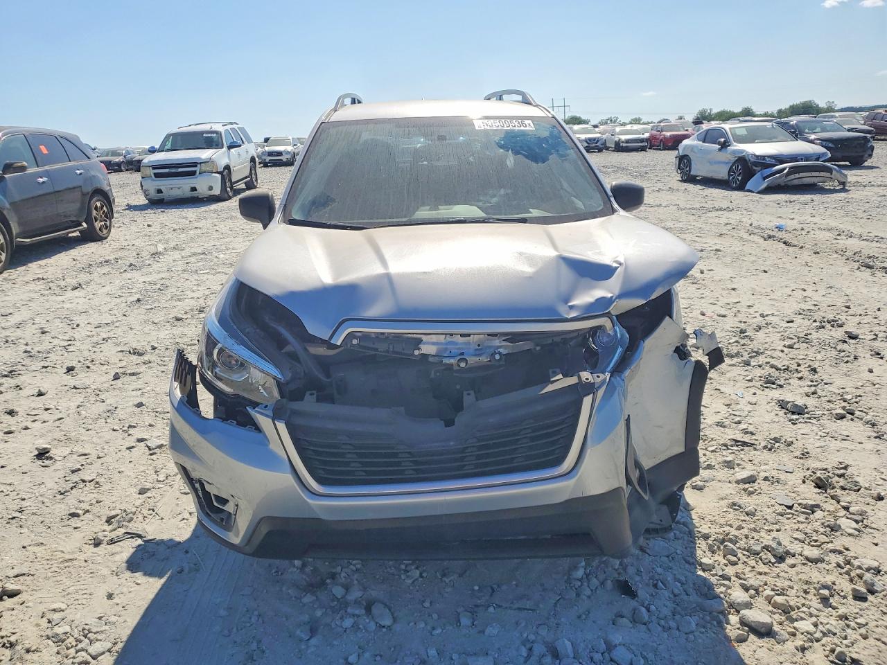 2019 SUBARU FORESTER photo 9