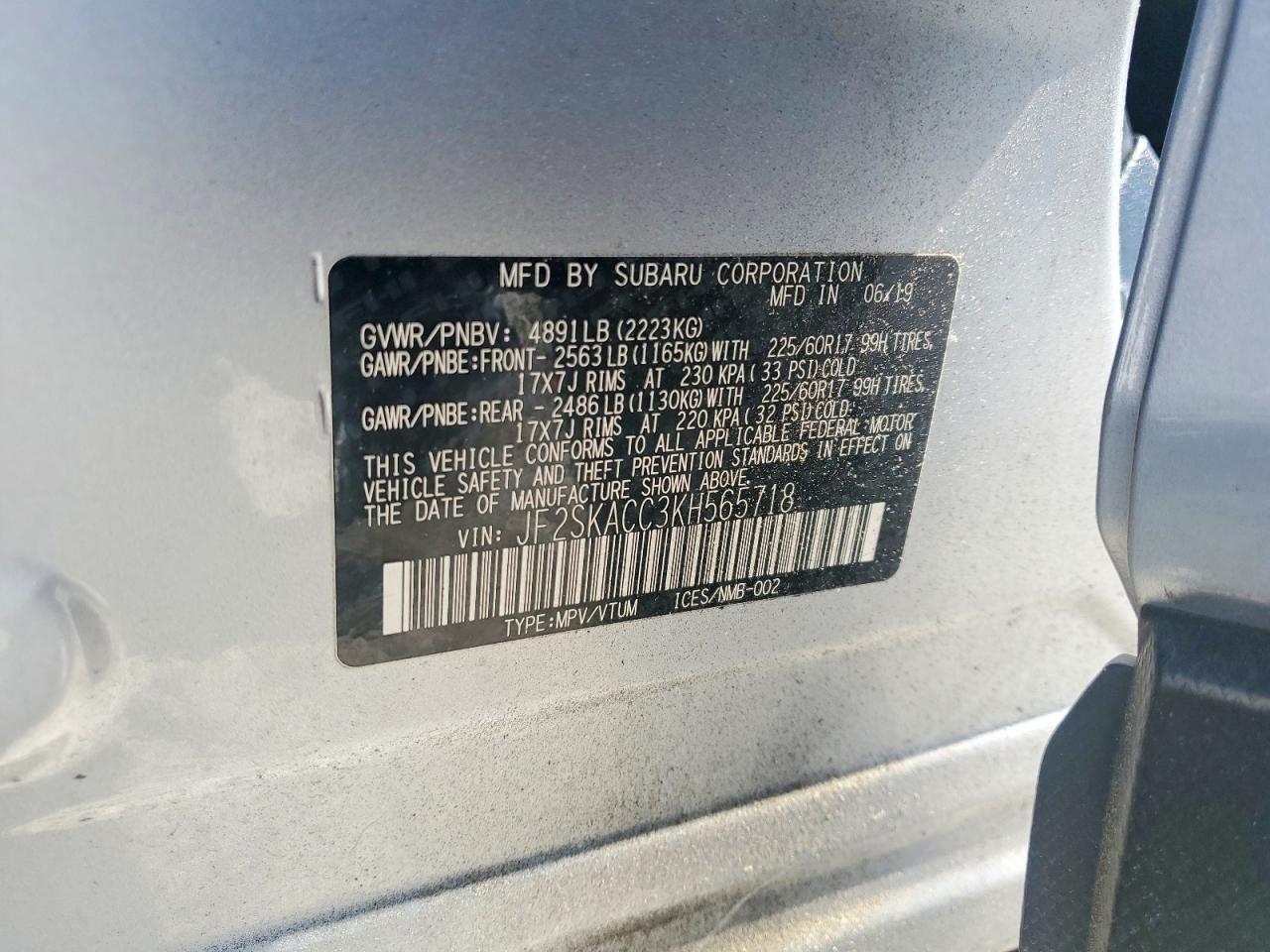 2019 SUBARU FORESTER photo 25