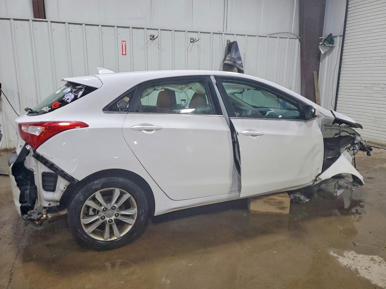 2013 HYUNDAI ELANTRA GT BASE photo 5