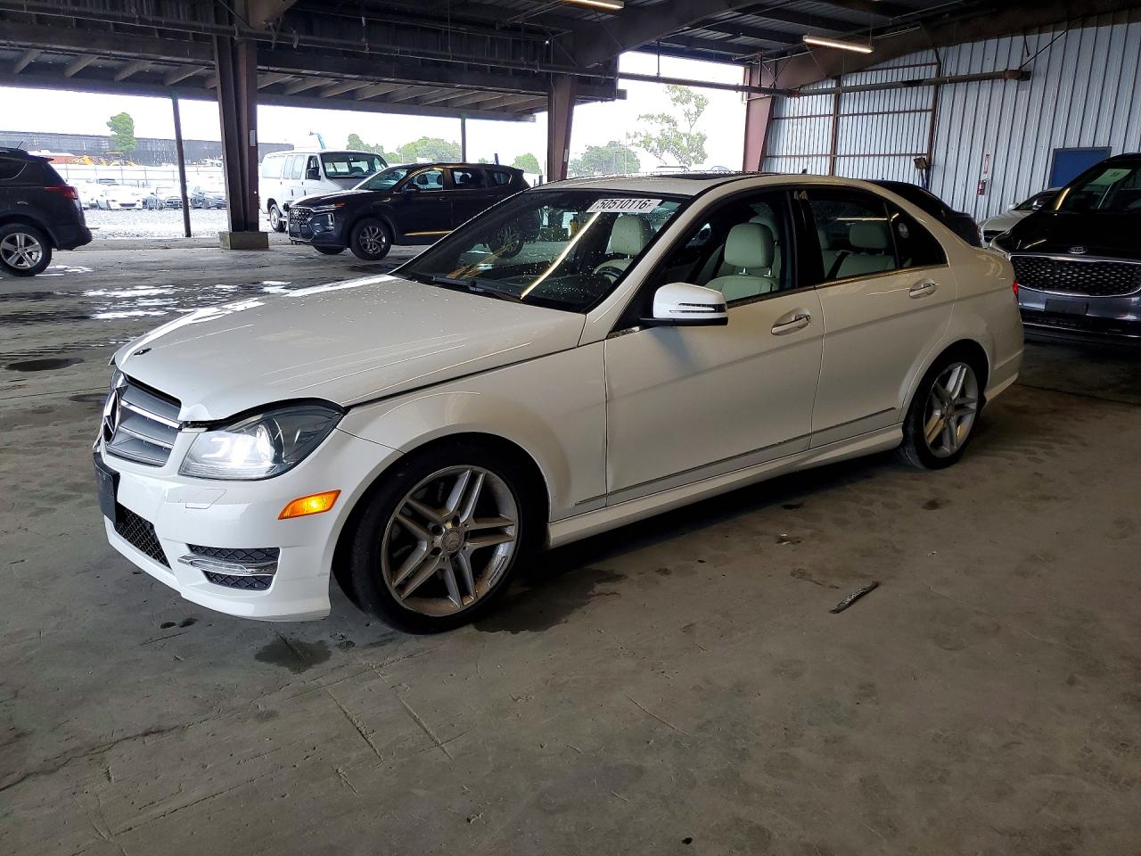 2013 MERCEDES-BENZ C
