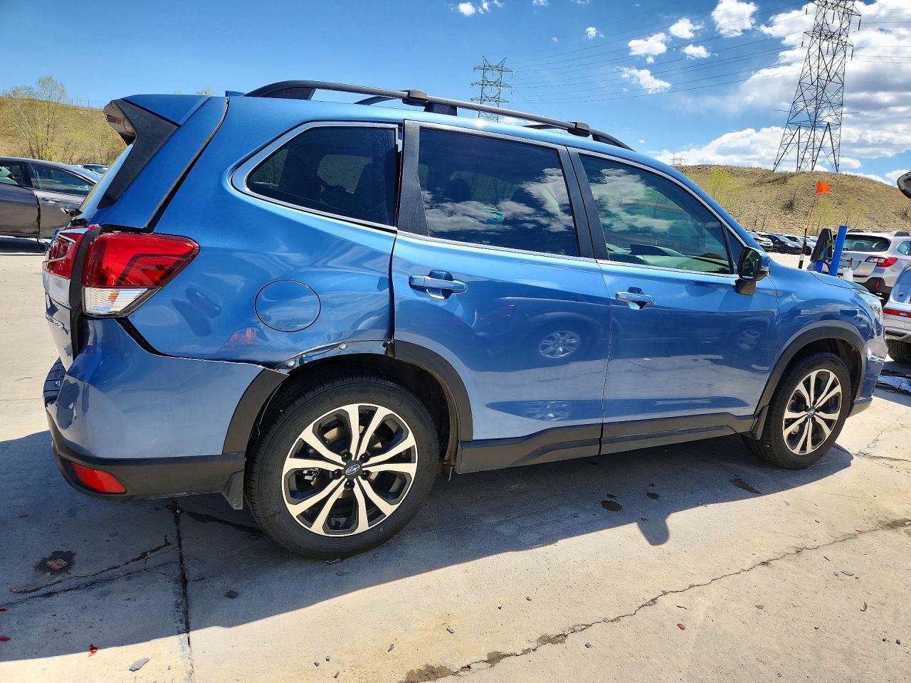 2019 SUBARU FORESTER LIMITED photo 3