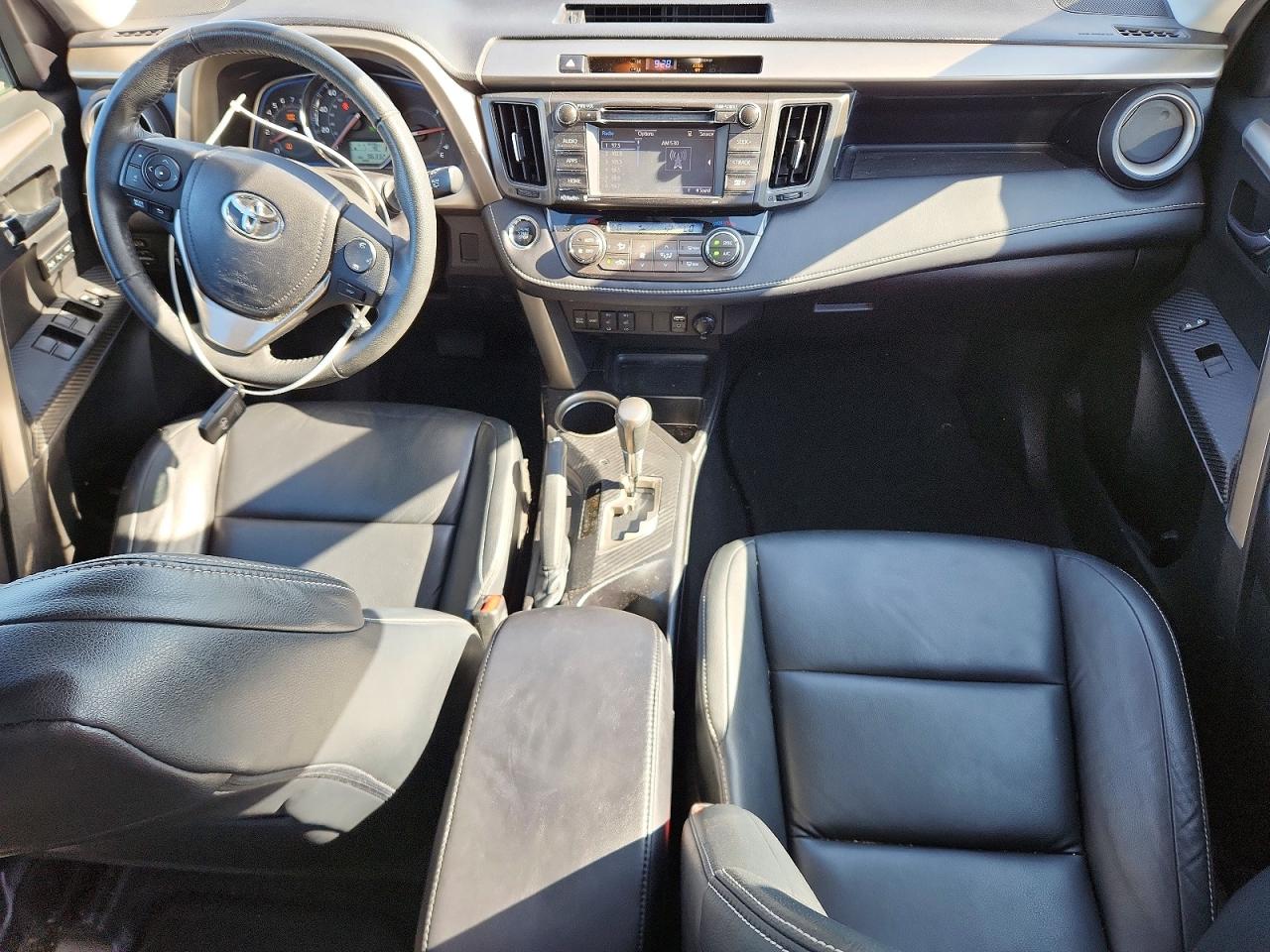 2015 TOYOTA RAV4 LIMITED photo 22