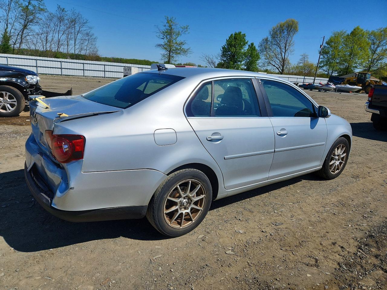 2009 VOLKSWAGEN JETTA SE photo 5