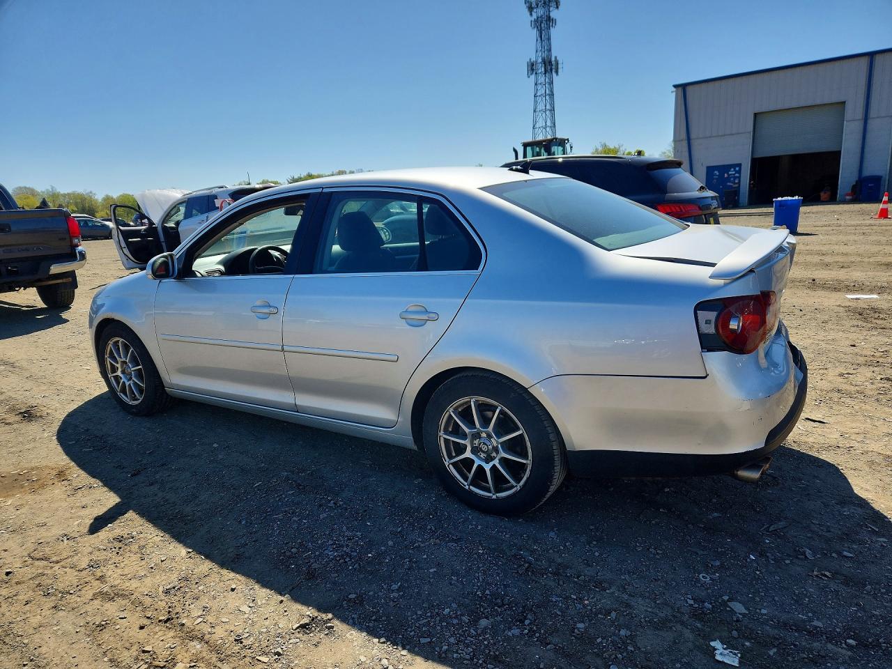 2009 VOLKSWAGEN JETTA SE photo 3