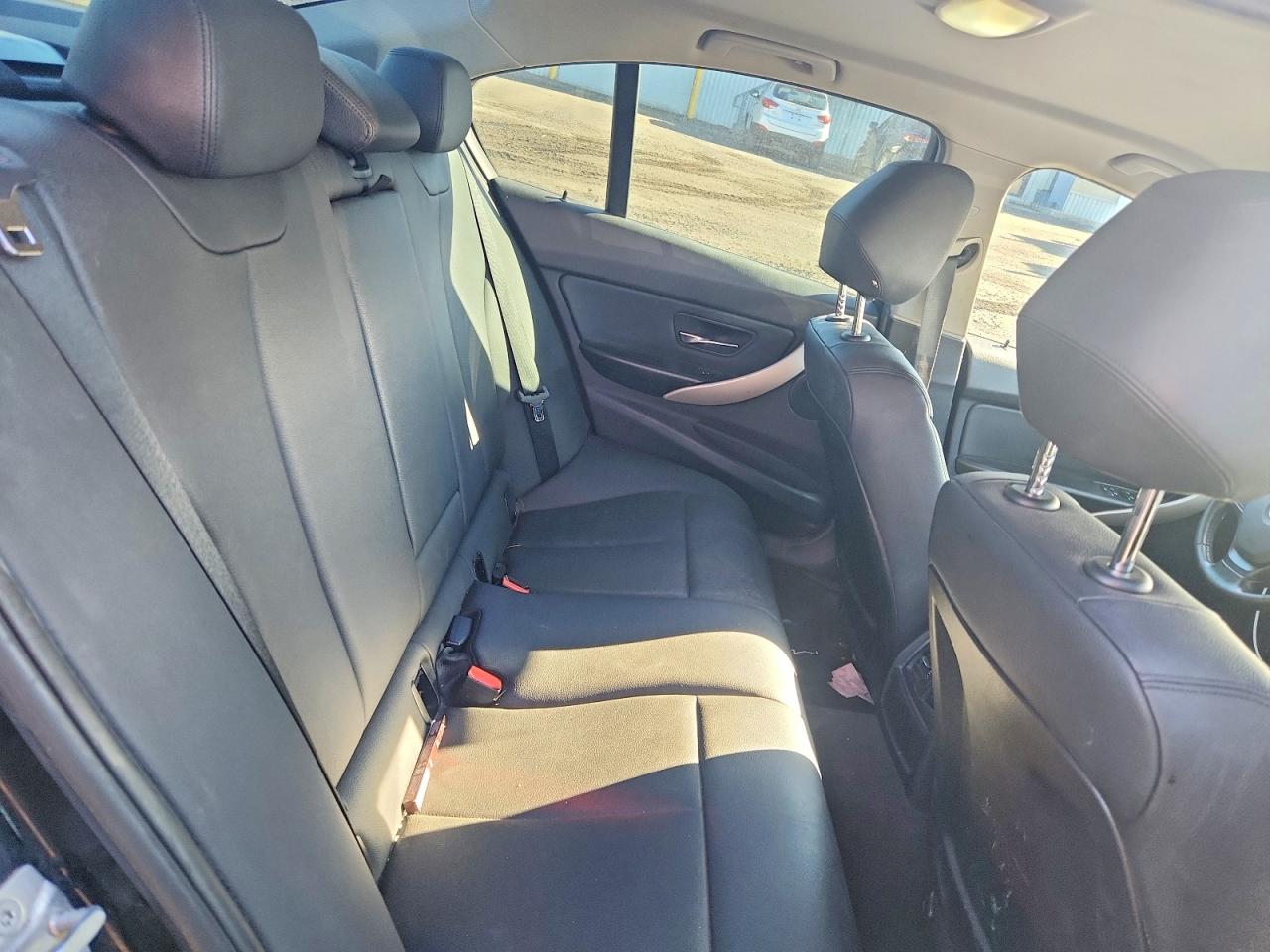 2016 BMW 320 XI photo 19