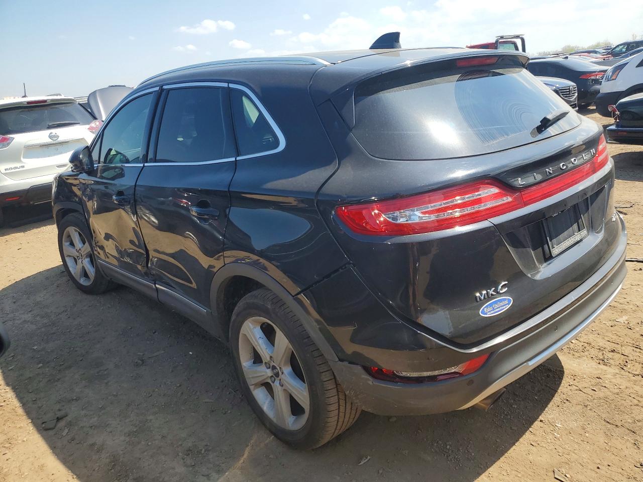 2017 LINCOLN MKC PREMIERE photo 3