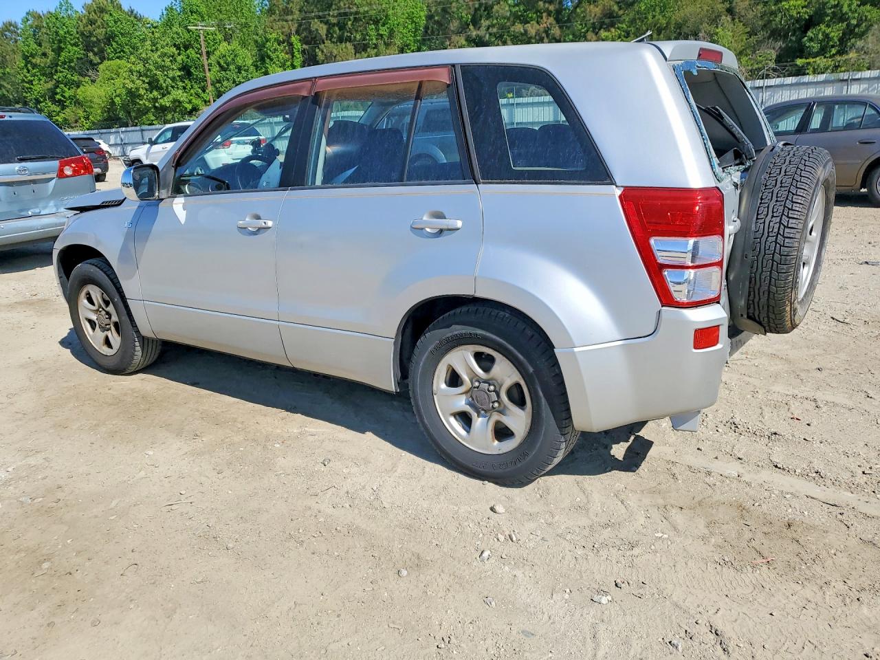 2008 SUZUKI GRAND VITARA photo 3