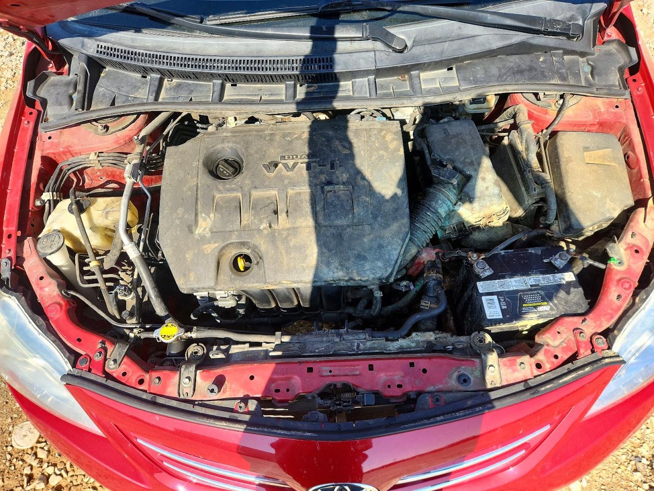 2013 TOYOTA COROLLA LE photo 11