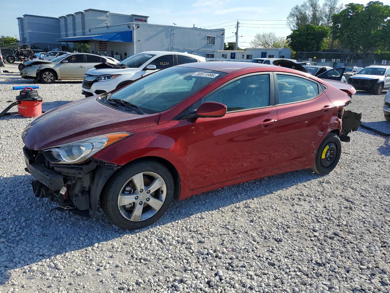 2013 HYUNDAI ELANTRA