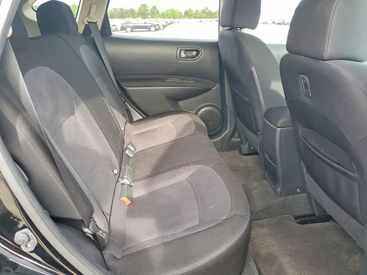 2013 NISSAN ROGUE S photo 31