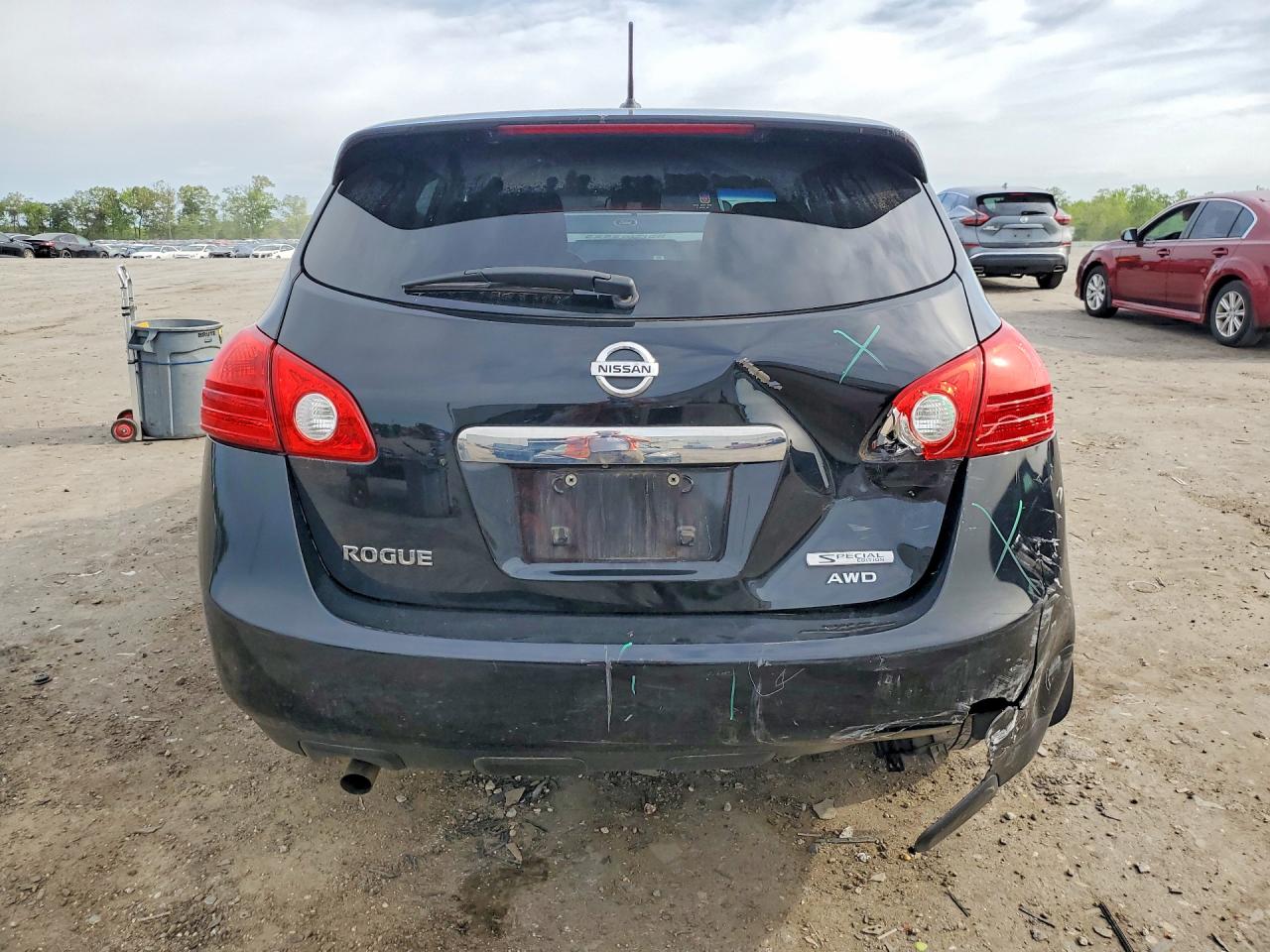 2013 NISSAN ROGUE S photo 16