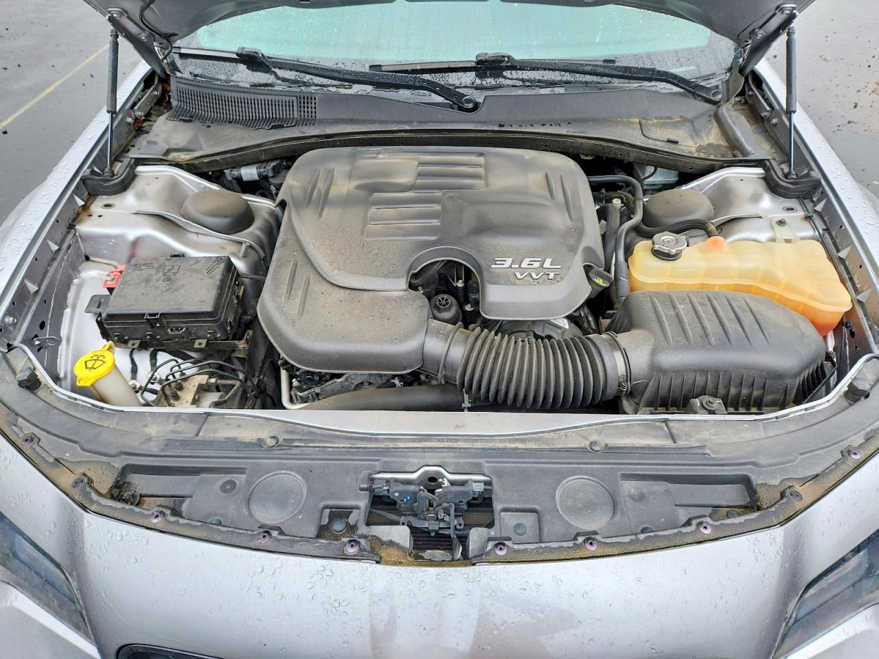 2018 CHRYSLER 300 S photo 21