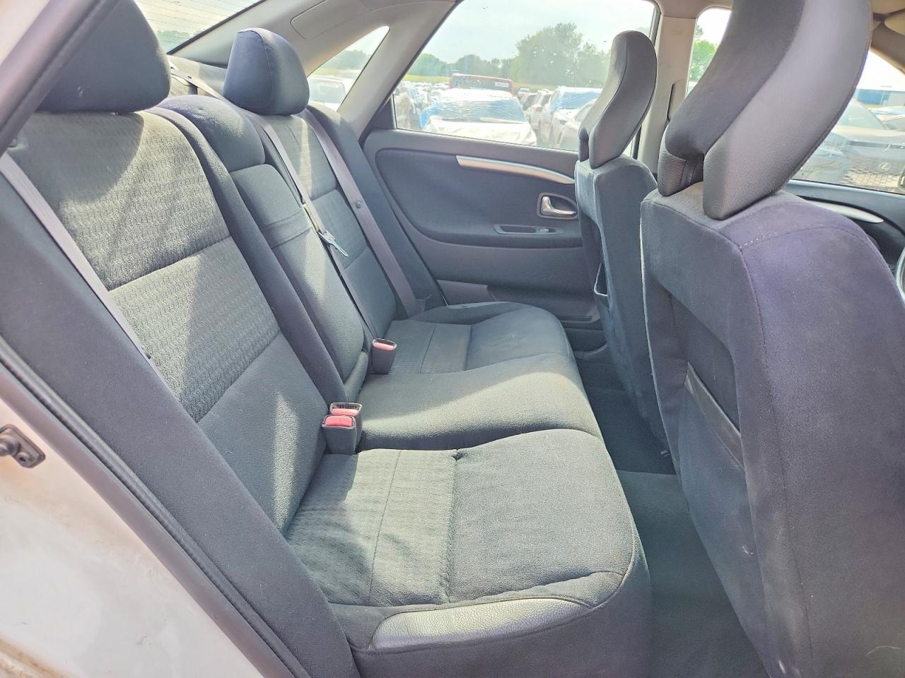 2003 VOLVO S40 1.9T photo 19