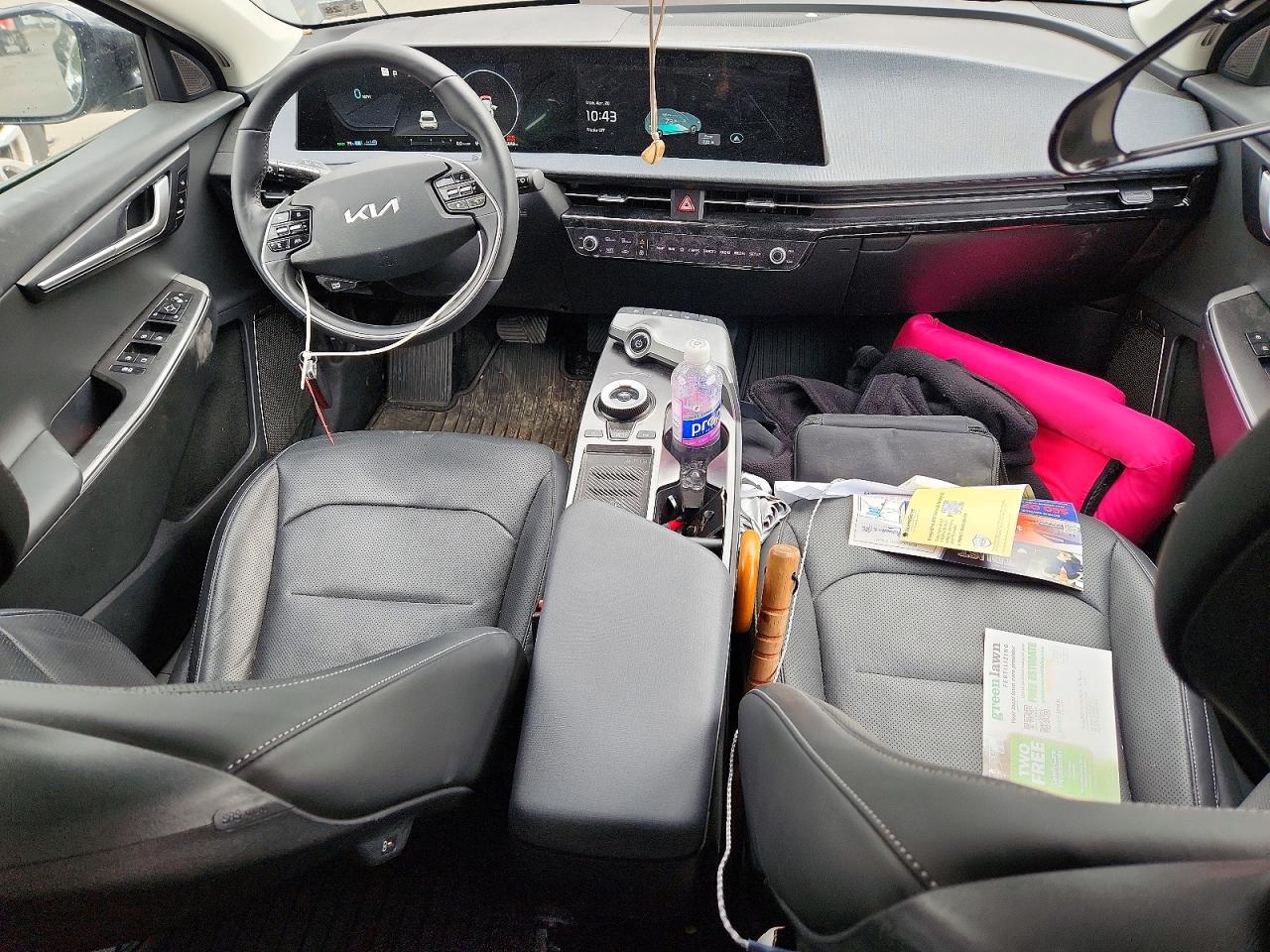 2023 KIA EV6 WIND photo 22