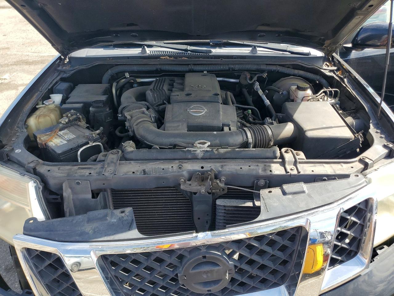 2011 NISSAN PATHFINDER S photo 21