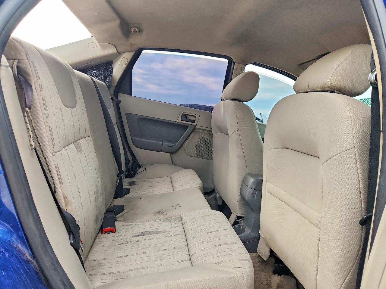2008 FORD FOCUS SE photo 19