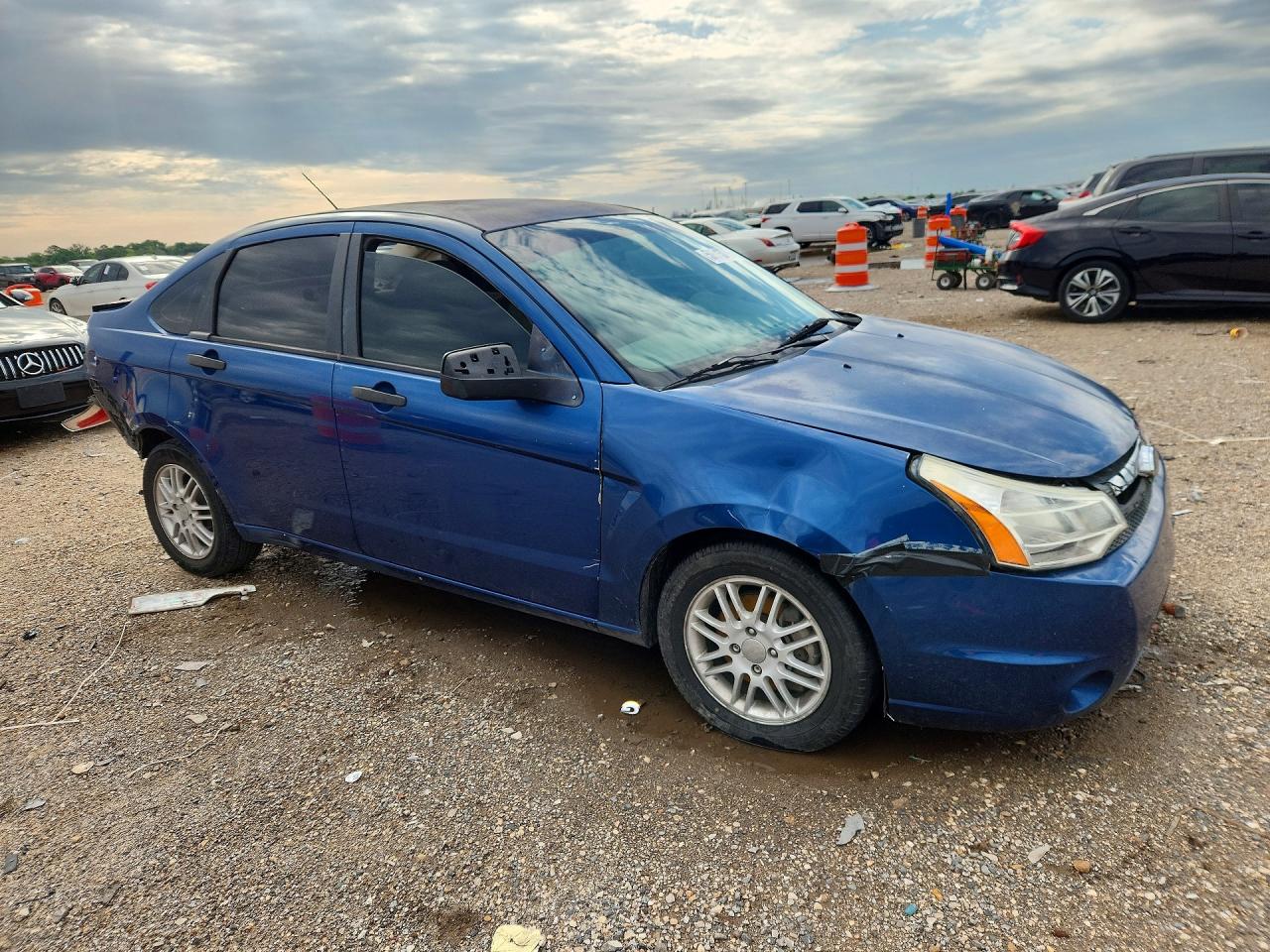2008 FORD FOCUS SE photo 7
