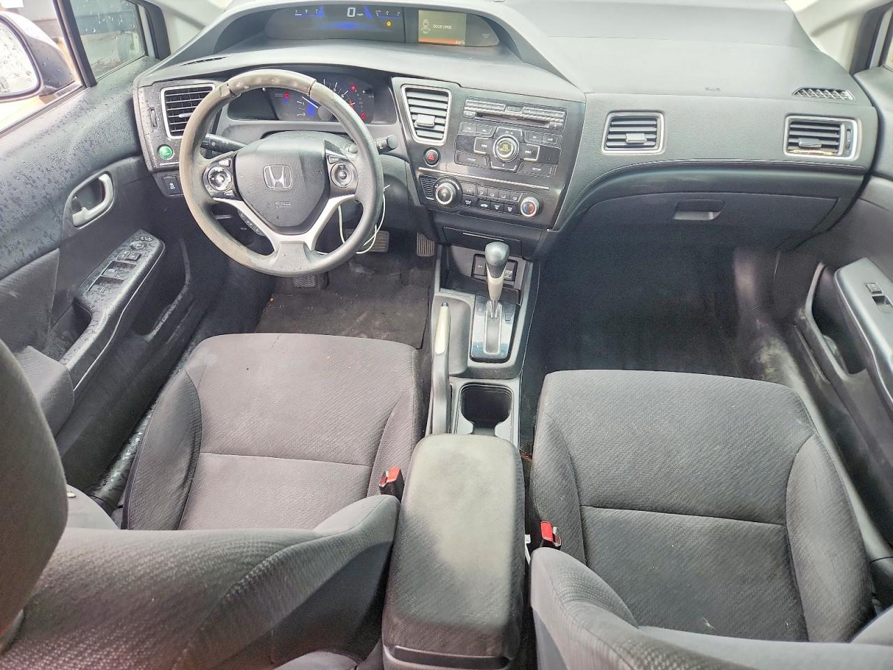 2013 HONDA CIVIC LX photo 8