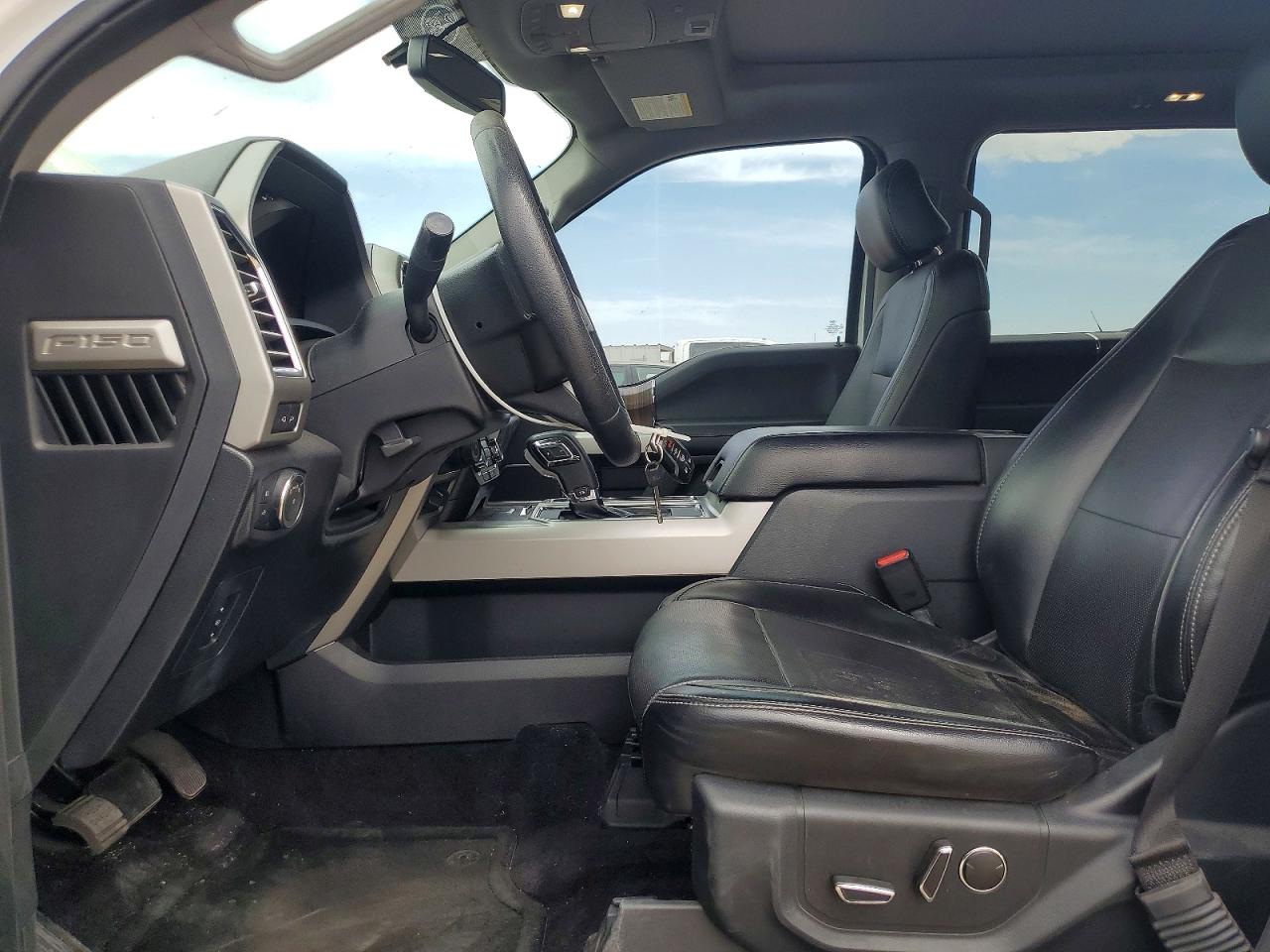 2016 FORD F150 SUPERCREW photo 19