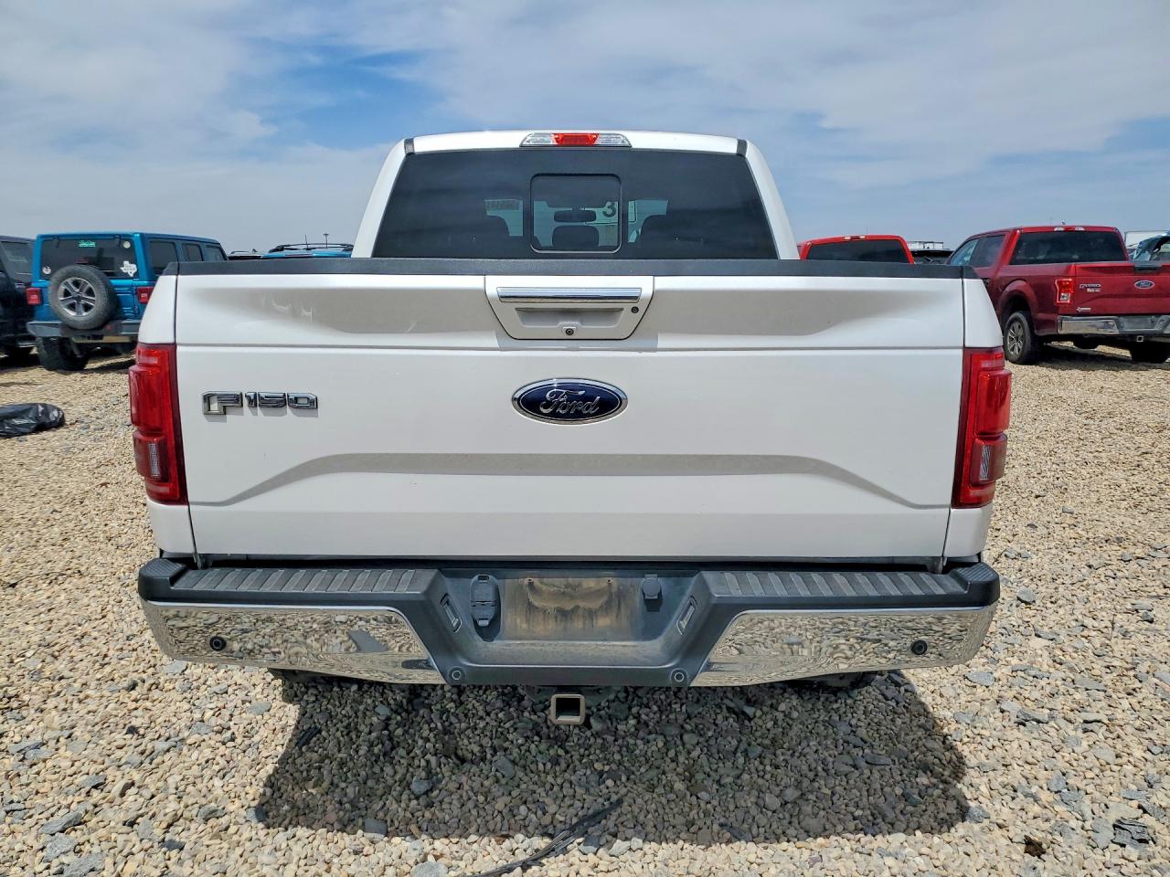 2016 FORD F150 SUPERCREW photo 16