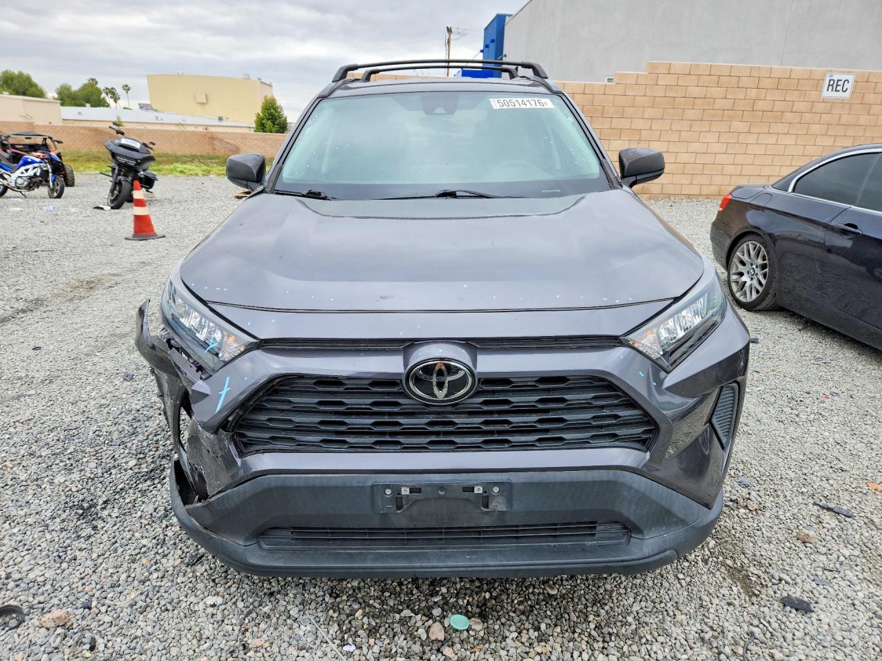 2021 TOYOTA RAV4 LE photo 9